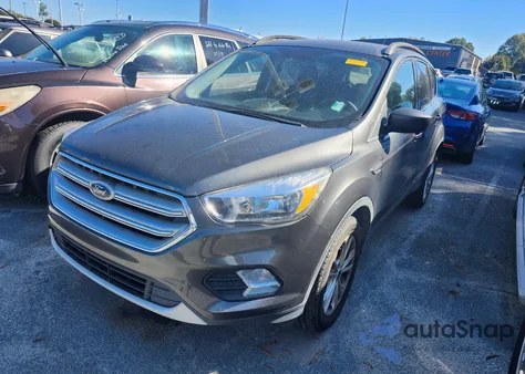 2018 Ford Escape Se из США, поврежденный, VIN 1FMCU9GD5JUD47165